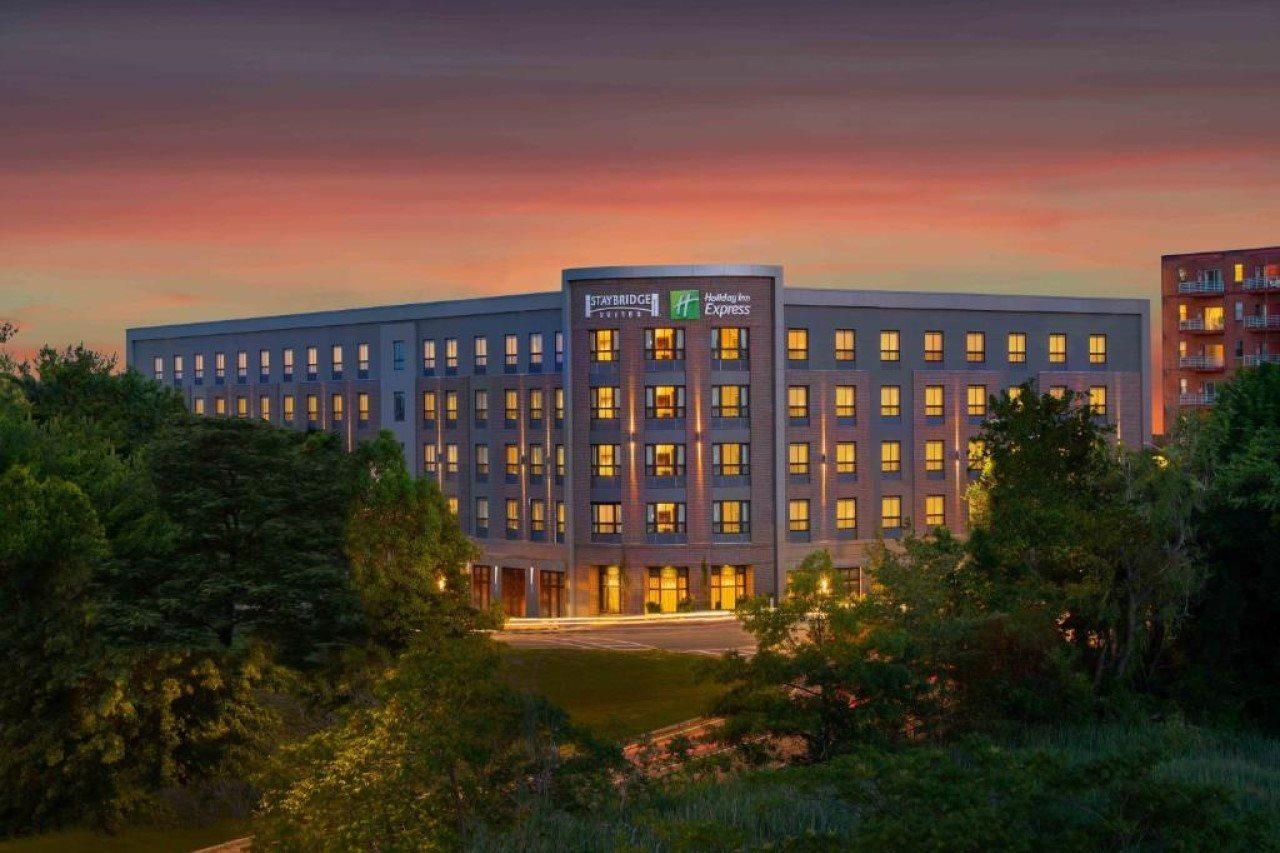 Staybridge Suites - Quincy By Ihg Ngoại thất bức ảnh